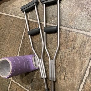 American girl doll injury set